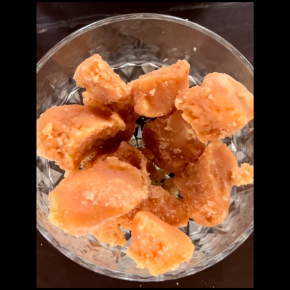 Pure Desi Gurr / Jaggery (500g)